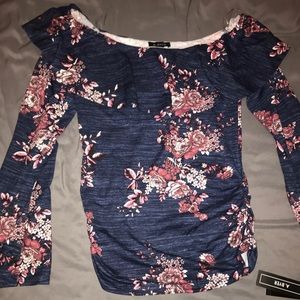 Bell Bottom, off the shoulder, A Byer. NWT. Large